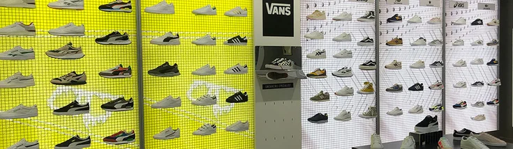Intérieur du magasin S2 SNEAKERS SPECIALIST COUTANCES
