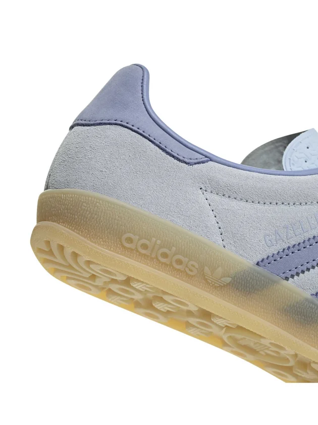 Gazelle Indoor