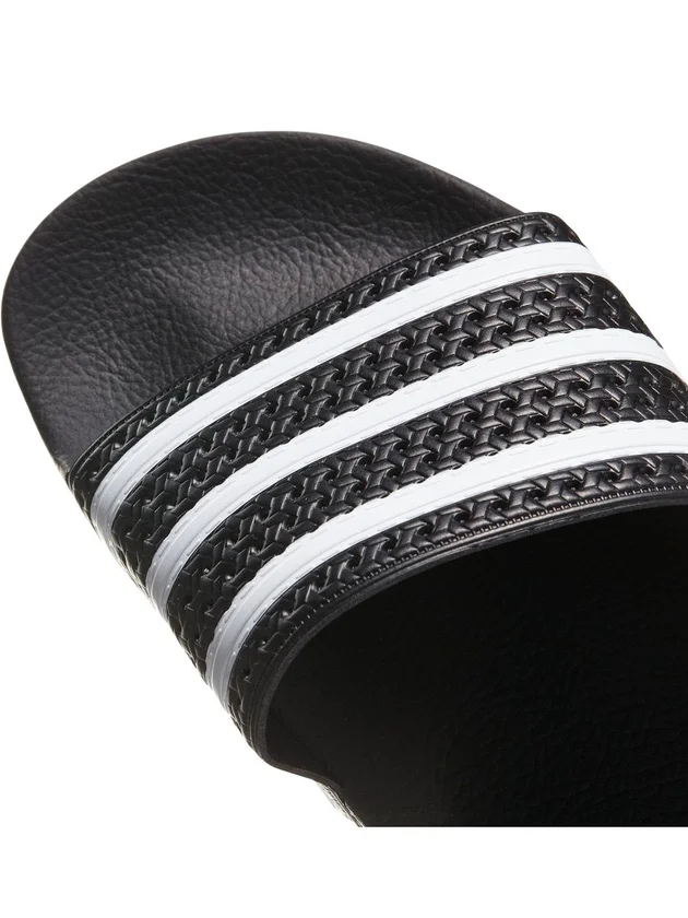 Adilette