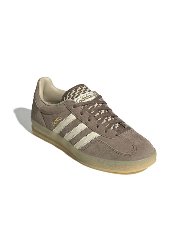 Gazelle Indoor