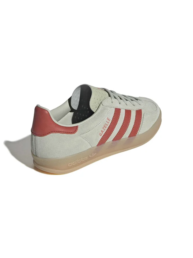Gazelle Indoor