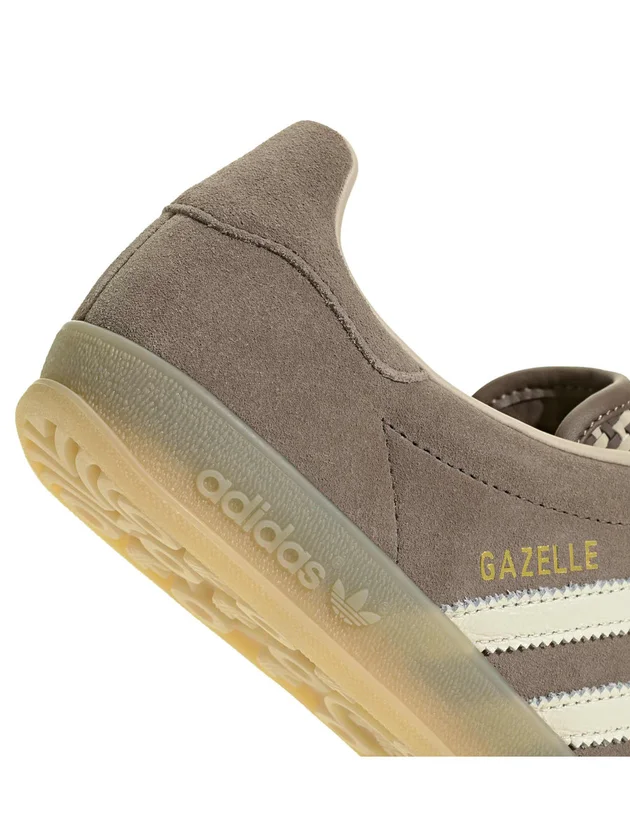 Gazelle Indoor