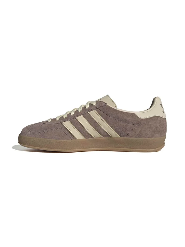 Gazelle Indoor