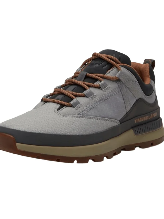 Low Lace Up Sneaker